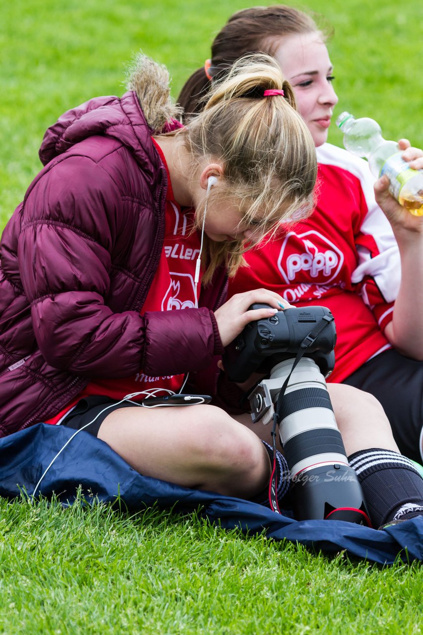 Bild 229 - C-Juniorinnen SG Rnnau-Segeberg - Kaltenkirchener Turnerschaft : Ergebnis: 1:3